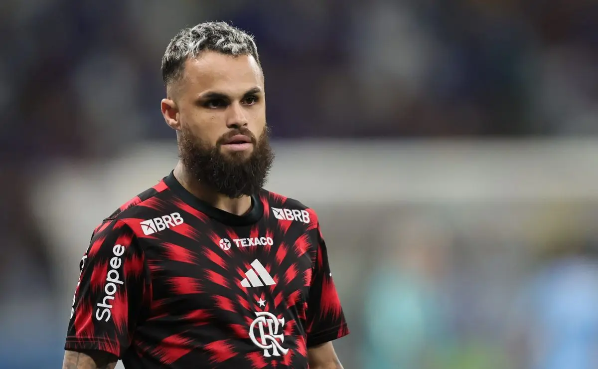 Cruzeiro avalia Michael, do Flamengo, e planeja proposta em breve