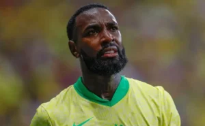 Gerson: Renovação no Flamengo e Possível Transferência para o Zenit por Salário Elevado