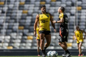 Atlético-MG: Hulk retorna e Galo treina na MRV antes da reabertura; veja as imagens