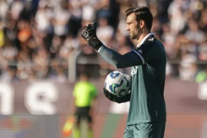 Contraproposta de Léo Jardim: staff responde ao Vasco.