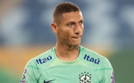 Clamor da torcida do Fluminense: Richarlison de volta!