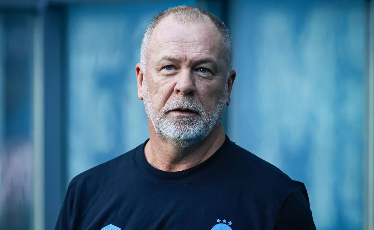 Bernardo Zortea: Joia Gremista Cativa Mano Menezes e Visita Estreia no Tricolor