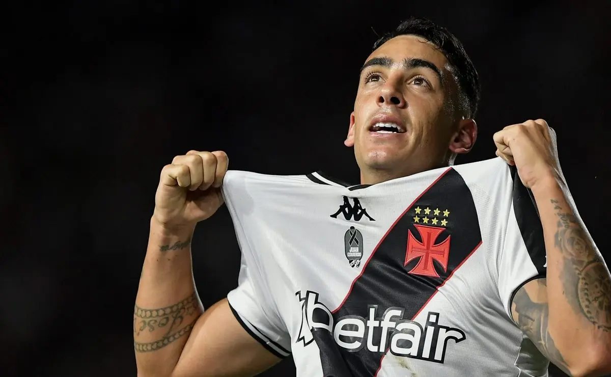 Puma Rodríguez freia renovação com o Vasco ao cobrar pendências