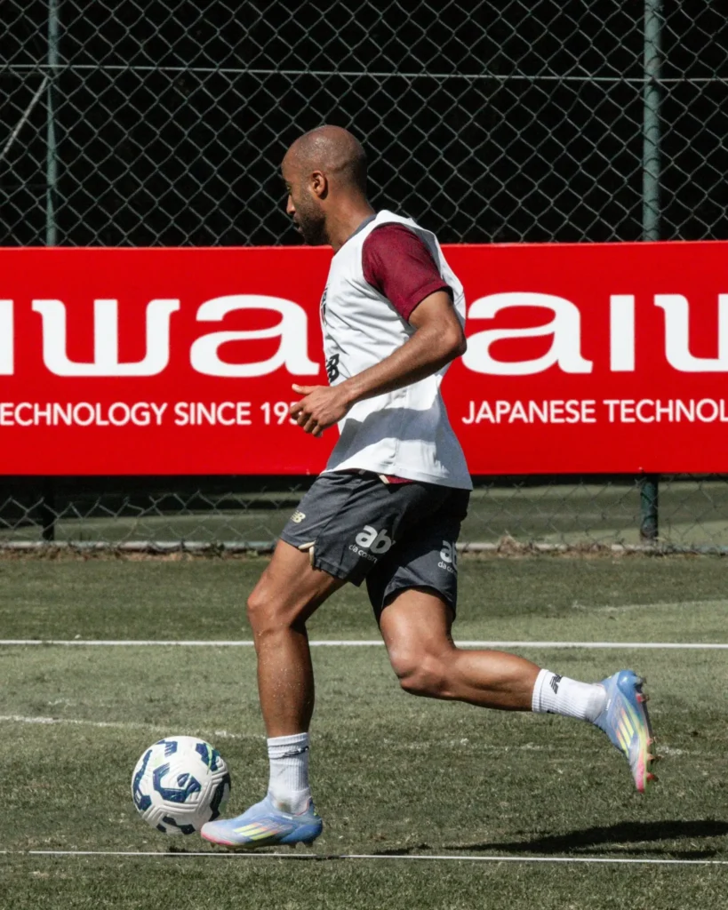 Lucas Moura ausente contra o Palmeiras: entenda o que motivou a decisão do São Paulo.