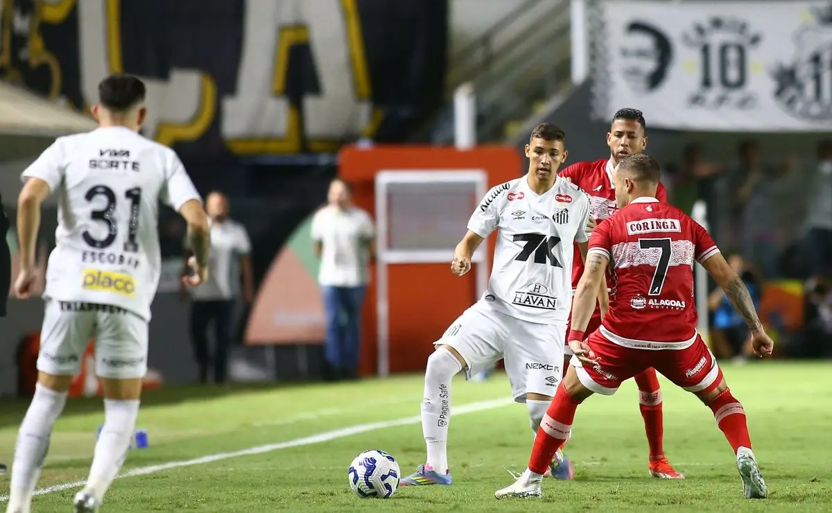 Chelsea Alivia Pressão Sobre Santos Após Bom Desempenho de Deivid Washington