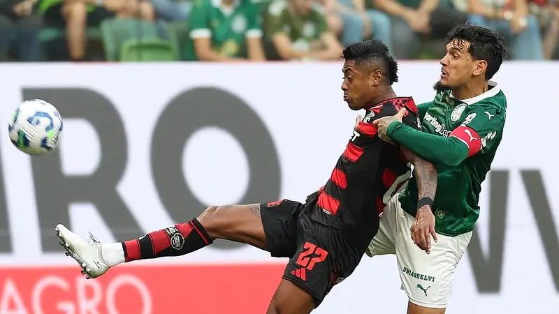 Desfalques no Palmeiras: Gómez e Murilo suspensos para o jogo contra o Cruzeiro