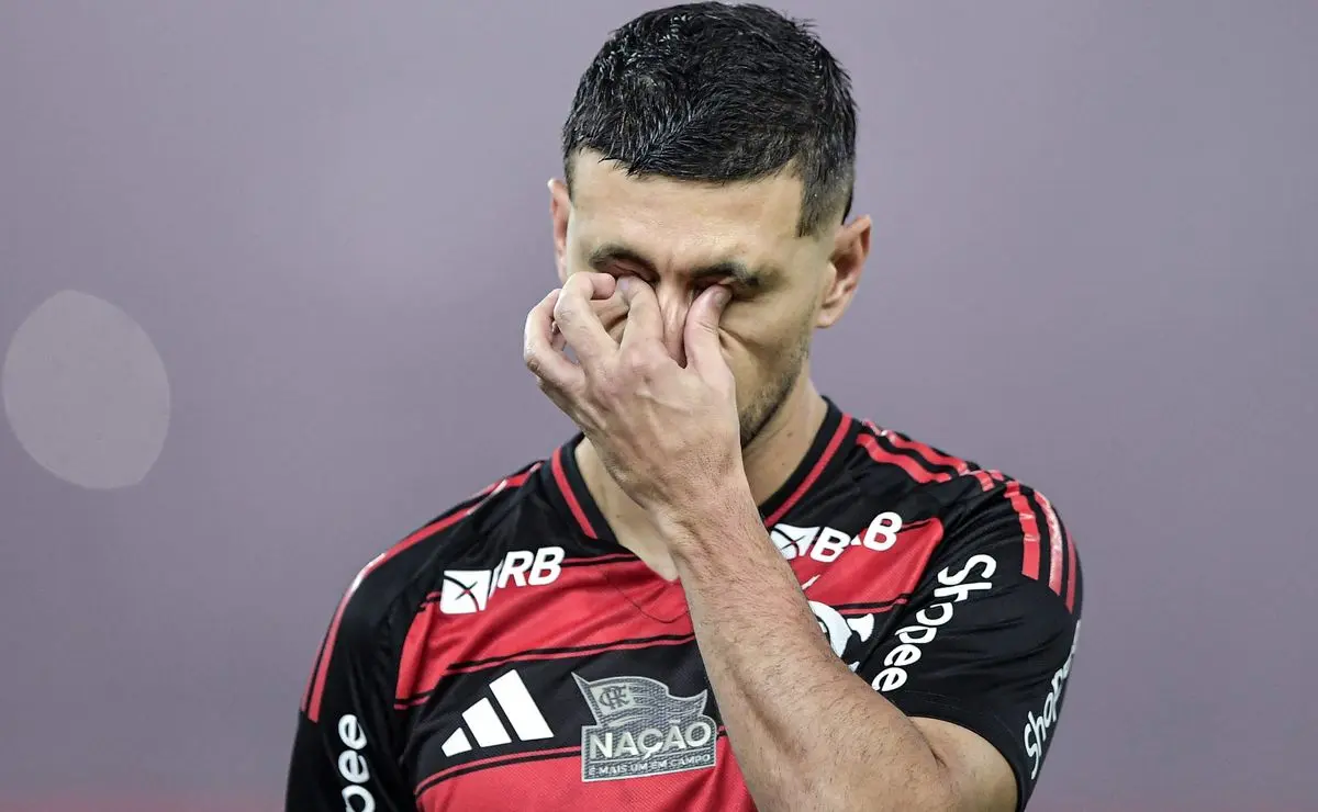 Boto revela detalhes e afirma que Arrascaeta não é prioridade no Flamengo