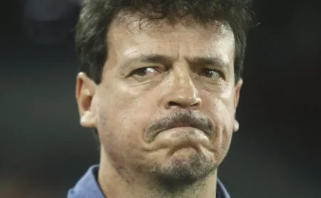 Lima e Guga Chegam ao Vasco Sem Pedido de Diniz