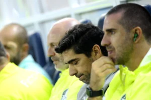 Expulsão de Abel Ferreira: Irritação no Duelo Palmeiras x São Paulo