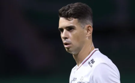 Retorno de Oscar em Palmeiras x São Paulo: Torcida repara em detalhe do clássico