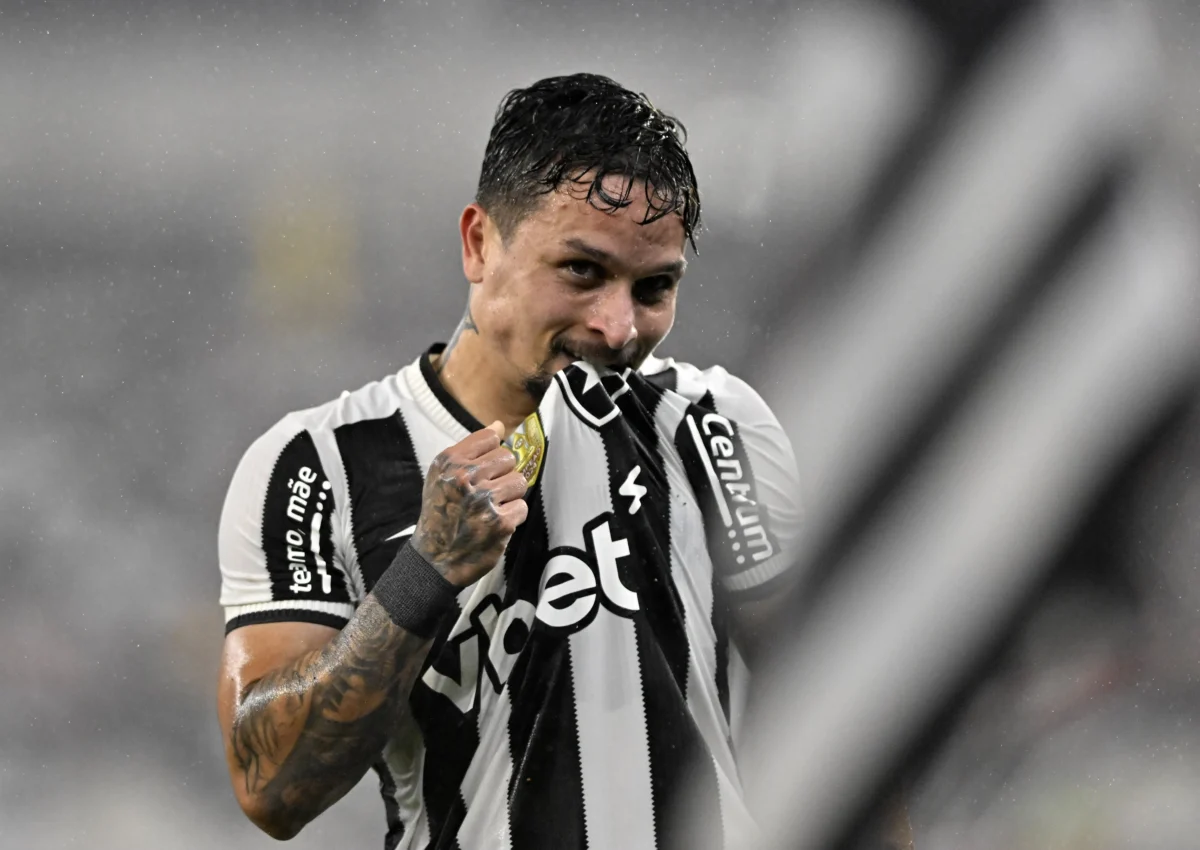 Artur Visita "Final" da Libertadores e Celebra Goleada do Botafogo: "O Trabalho Se Torna Mais Leve"