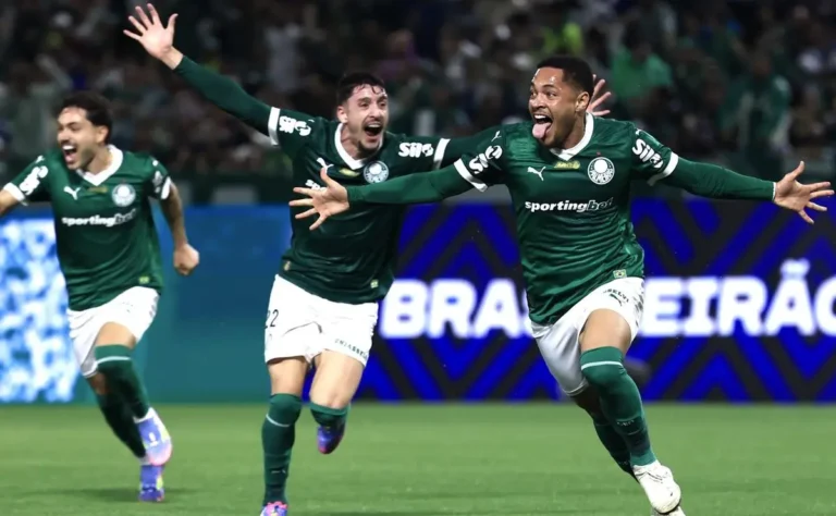 Palmeiras provoca São Paulo após vitória no Choque-Rei no Dia dos Pais pelo Brasileirão
