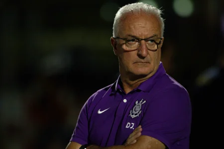 Defesa do Corinthians registra pior começo no Brasileirão desde a era MSI; confira os dados