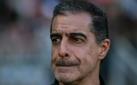 Botafogo: Savarino, Barboza e Matheus Martins seguem ausentes contra Estudiantes e Flamengo