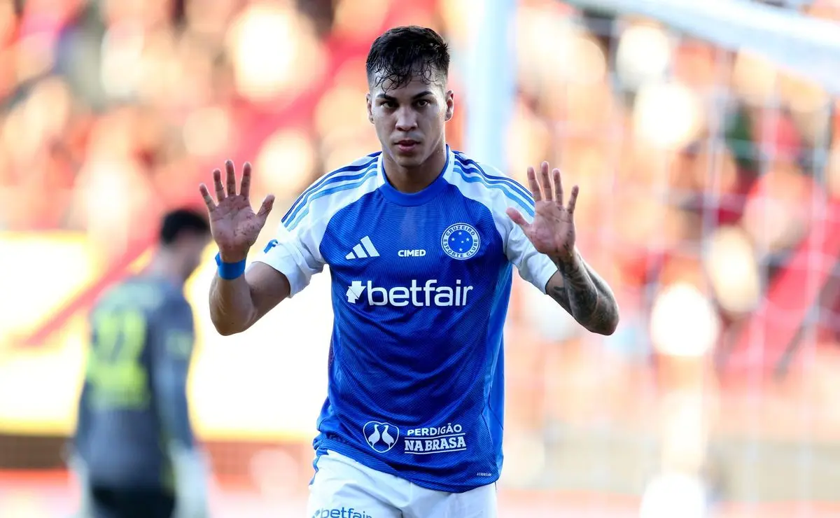 Kaio Jorge a um gol de Gabriel Barbosa na artilharia do Cruzeiro