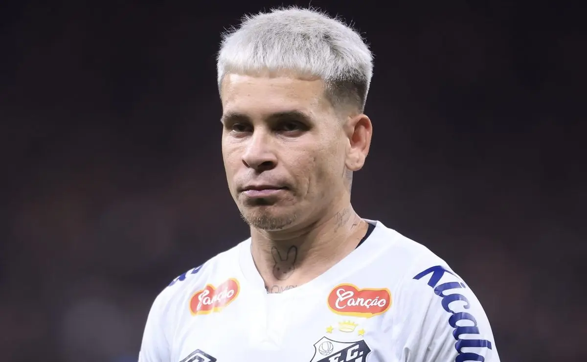 Soteldo: Jejum de Gols Supera 200 Dias e Busca Reabilitação no Santos Diante do Ceará