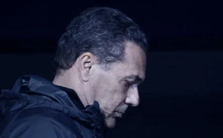 Santos e Palmeiras: 17 Anos Depois, o Reencontro em Campo Alvinegro