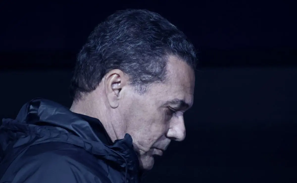 Santos e Palmeiras: 17 Anos Depois, o Reencontro em Campo Alvinegro