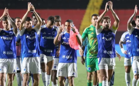 Cruzeiro Quebra Jejum de Nove Anos Contra o Sport na Ilha do Retiro