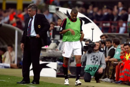 Rivaldo avalia a escolha de Ancelotti na Seleção Brasileira.