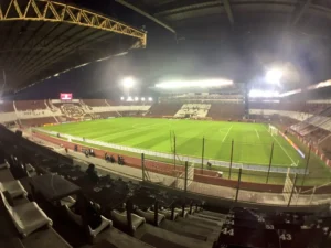 Lanús e Vasco: onde assistir, horário e prováveis escalações
