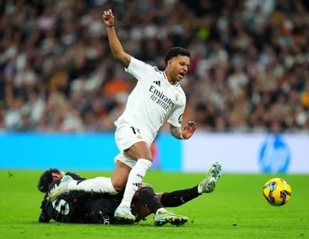 Rodrygo insatisfeito: atacante não quer mais jogar no Real Madrid