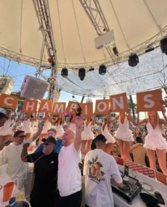 Jürgen Klopp celebra título da Premier League em Ibiza: assista ao vídeo
