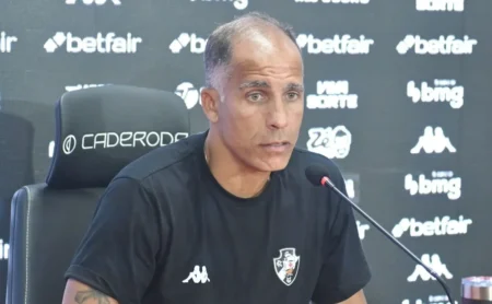 Situação de Felipe no Vasco: futuro indefinido e análise do clube