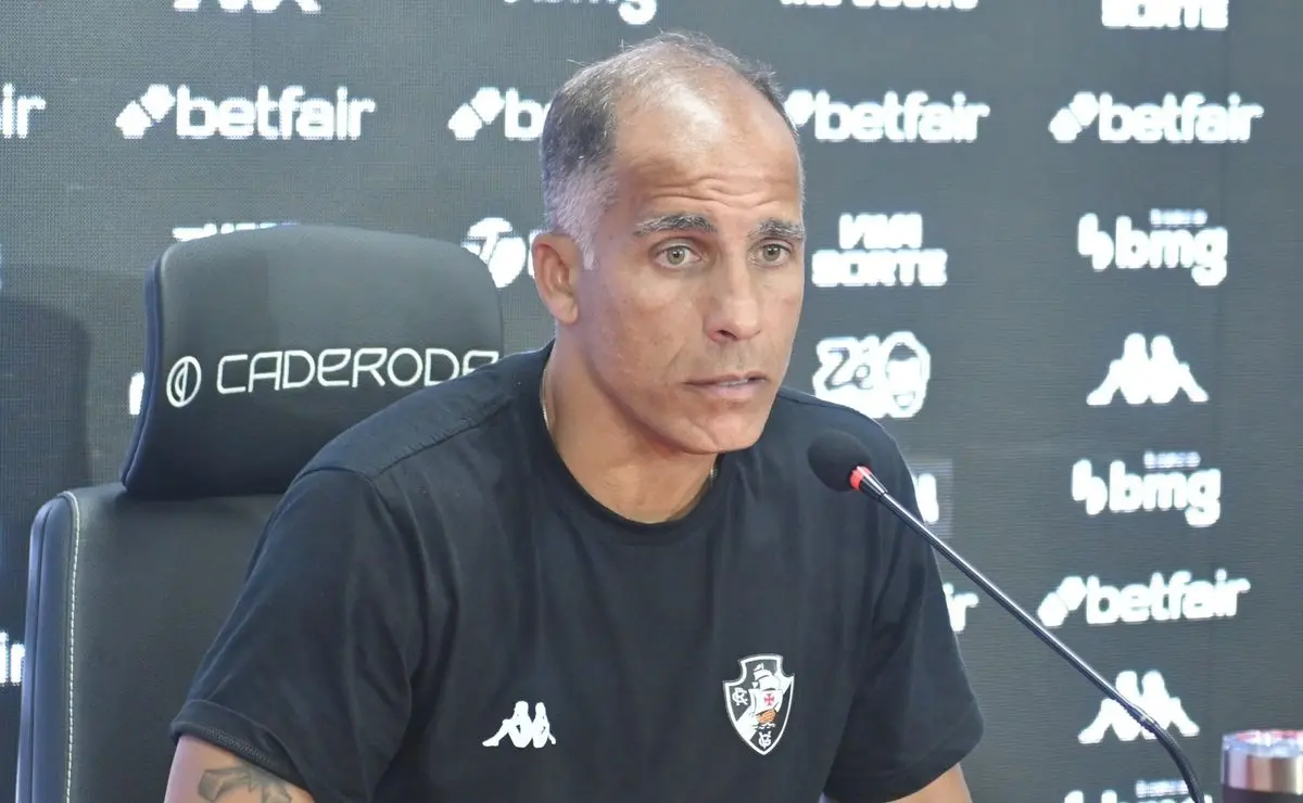 Situação de Felipe no Vasco: futuro indefinido e análise do clube