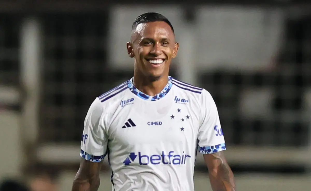 Marquinhos Contratado pelo Cruzeiro: Situação Ainda Indefinida