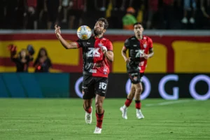 Cuiabá aciona CBF para cobrar dívida do Grêmio por Pepê.