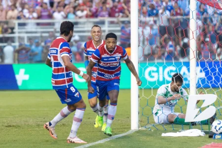 Cartola: Fortaleza, Botafogo e Cruzeiro em ascensão no ranking de médias