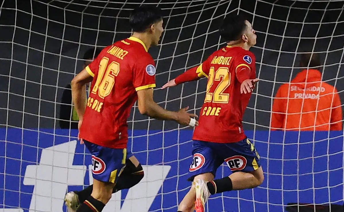 Unión Española Goleia na Copa do Chile Antes de Duelo com o Fluminense no Maracanã