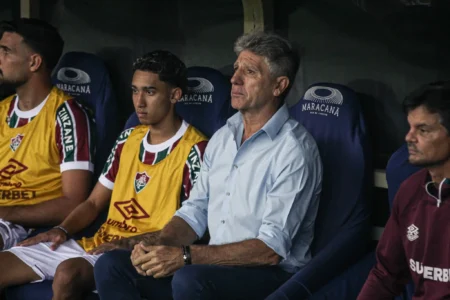 Maracanã: Fortaleza do Fluminense no Brasileirão e Apelo por Apoio na Sul-Americana