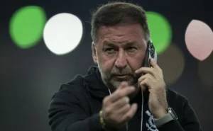 Conselho do Corinthians Define Data para Votação de Impeachment de Augusto Melo