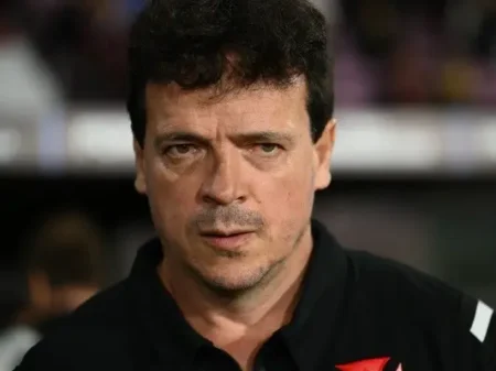 Diniz no Vasco: Análise da Estreia com Sinais de Evolução e Queda no Segundo Tempo