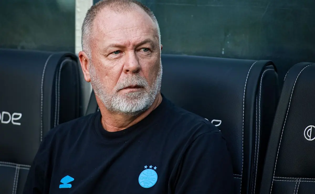 Mano Menezes Aponta "Coisa Inexistente" como Principal Deficiência do Grêmio