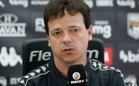 Diniz detalha o Vasco: "Temos que resgatar" e a falta de confiança.