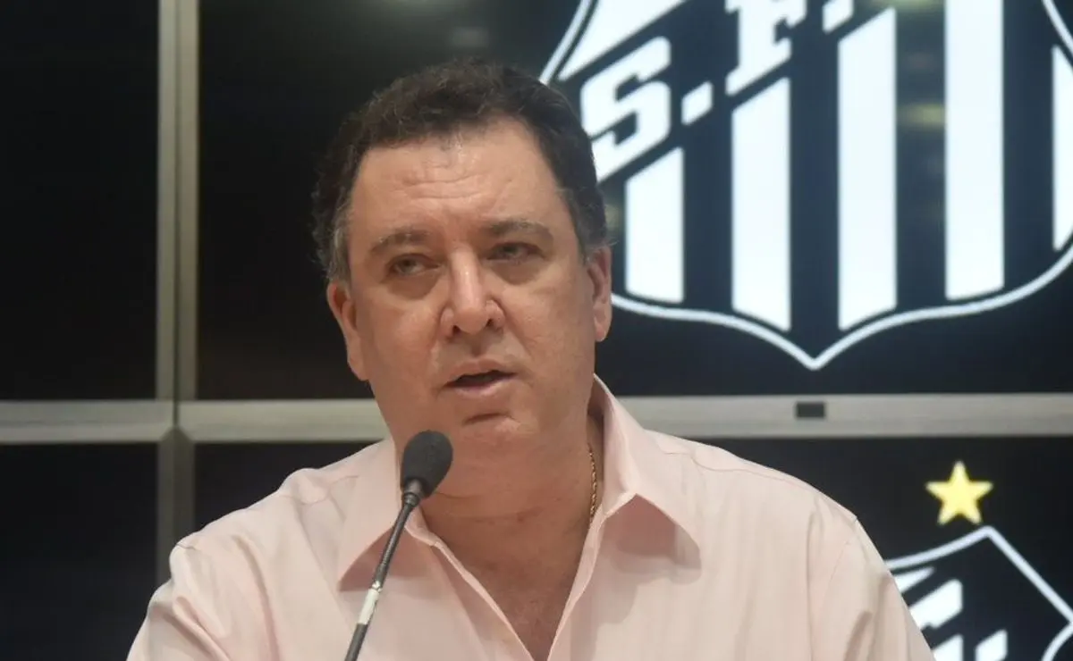 Furch reintegrado: Marcelo Teixeira e Cléber Xavier revertem decisão no Santos.