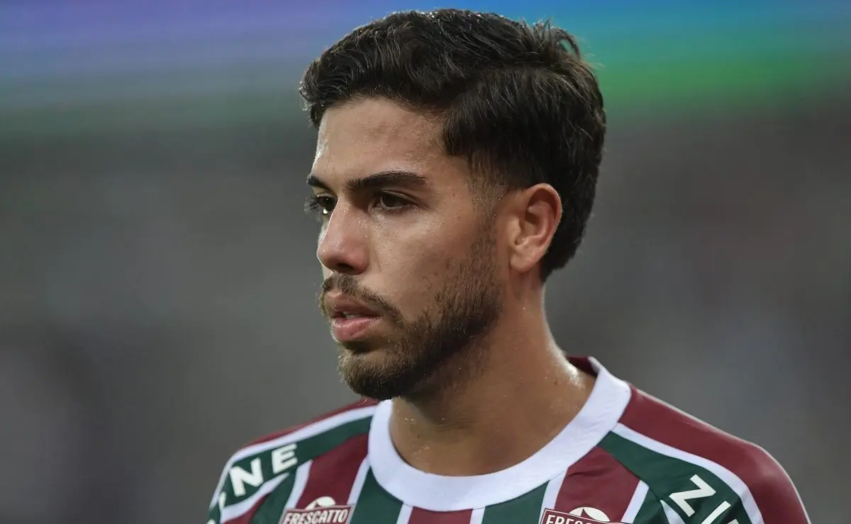 Nonato exalta apoio da torcida do Fluminense na busca por vaga na Sul-Americana