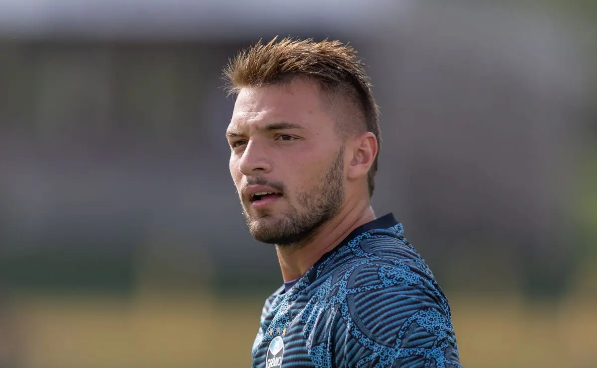 Godoy: A Chave para o Palmeiras Virar a Página de Léo Jardim e Conquistar Gabriel Grando