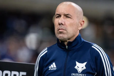 Jardim analisa equilíbrio do Cruzeiro na janela e exalta elenco: "Reforços caseiros"