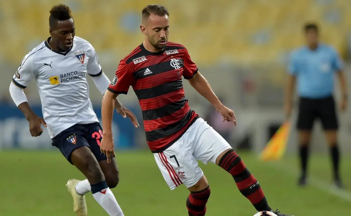 Vidente prevê resultado de Flamengo x LDU na Libertadores e agita torcida
