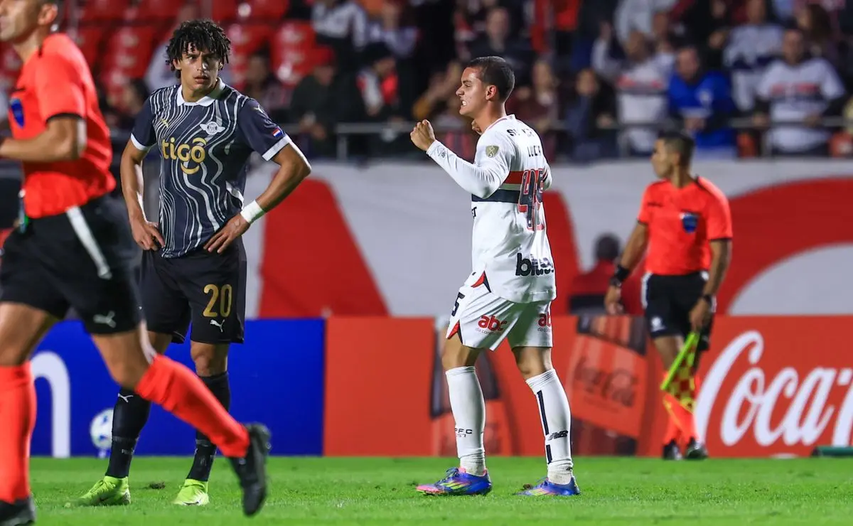 Lucca Destaca-se na Estreia pelo São Paulo e Clube Considera Extensão Contratual até 2028