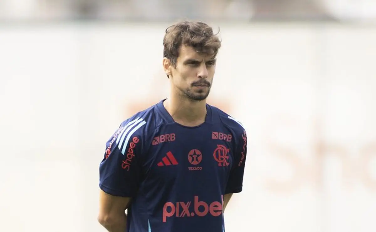 Rodrigo Caio: Nova função no Flamengo gera boa recepção e confiança