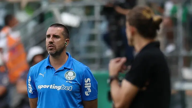 Mano Menezes: "É difícil para o Grêmio desapegar do esquema de Quinteros"