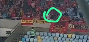 Prisão de torcedor do Unión Española após ato racista em partida contra o Fluminense