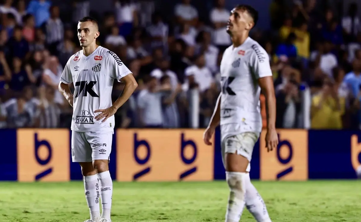 Santos em busca de recuperação: Desafios fora de casa precedem retorno à Vila Belmiro