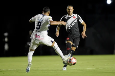 Vasco Busca Rescisão Contratual com Souza