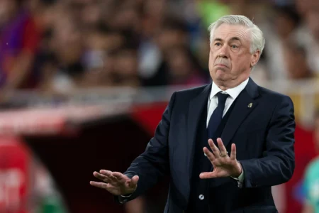 Ancelotti toma conhecimento da saída de Ednaldo e reitera compromisso com a CBF